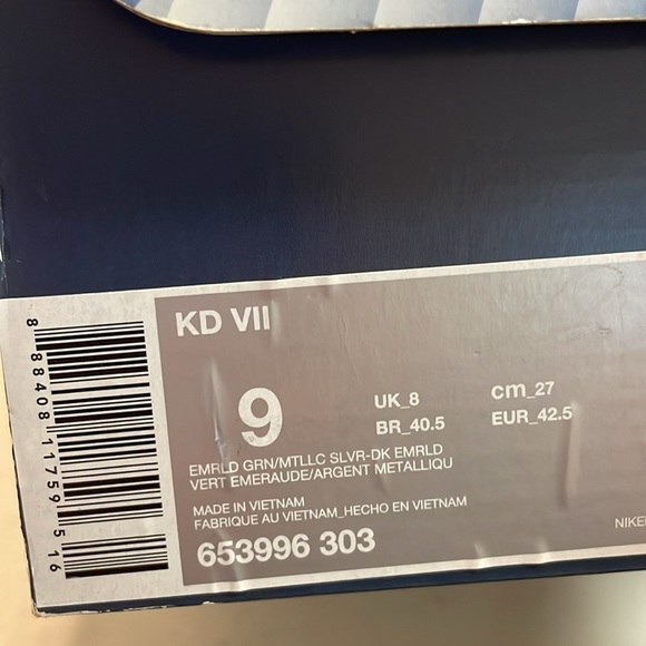 Nike KD VII Green and Orange Sneakers with Dynamic Design - Picture 14 of 14